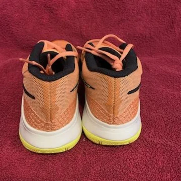Nike kyrie flytrap 6 - Picture 2 of 5